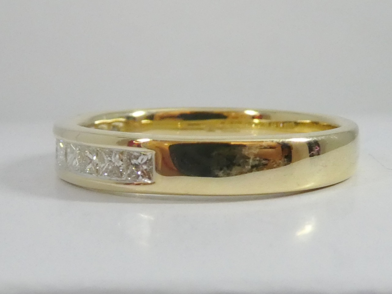 9ct yellow gold Diamond ring | Eternity rings | Celtic Gold