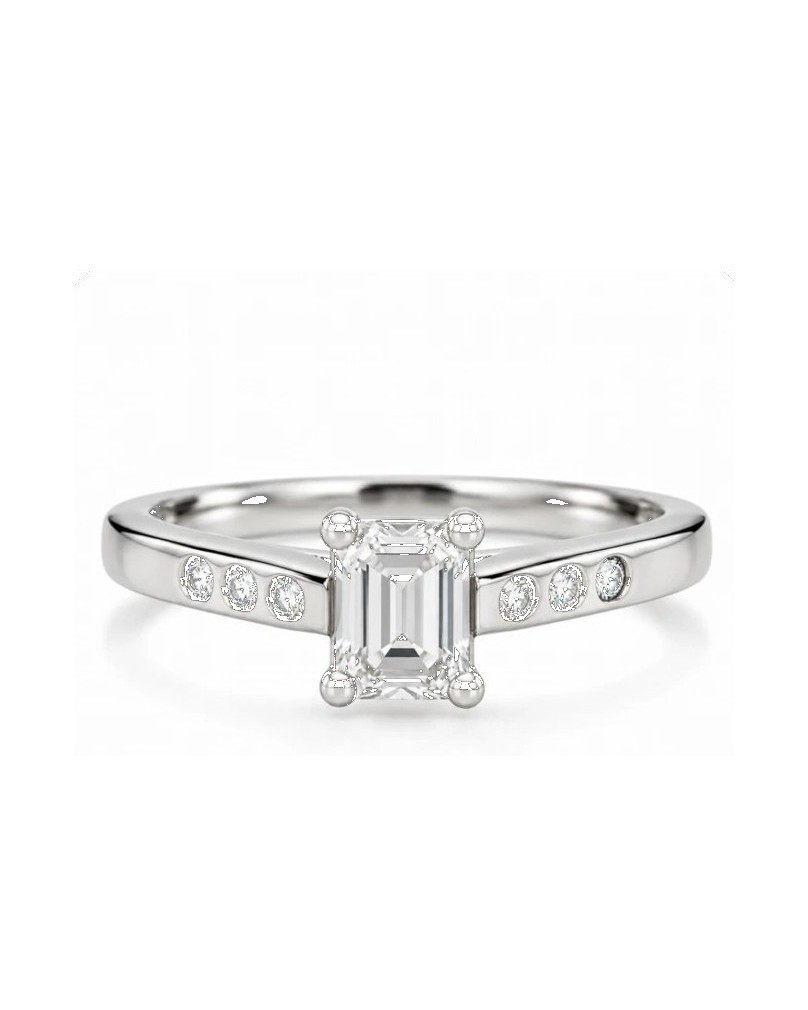 18ct White Gold Diamond Ring
