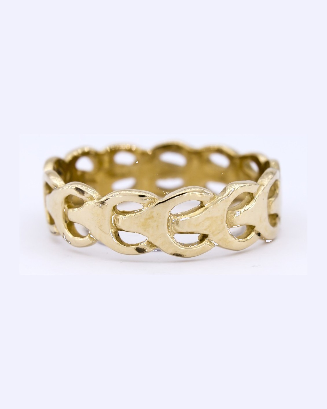 Manx chainlink ring